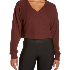 Alo Yoga Pullover
